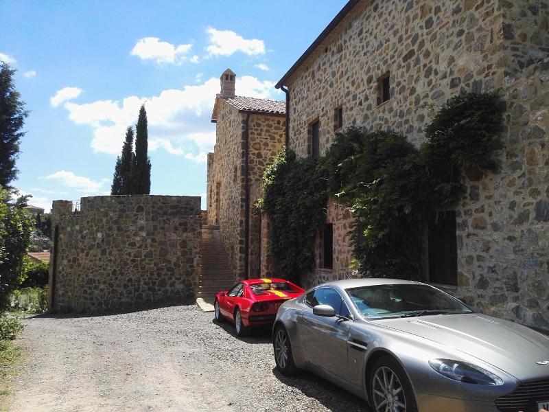 Castel Brunello image