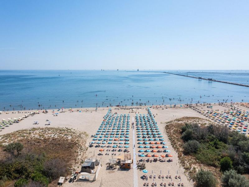 Club Del Sole Marina Romea Easy Camping Village image