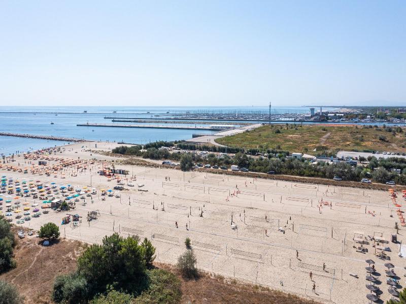 Club Del Sole Marina Romea Easy Camping Village image