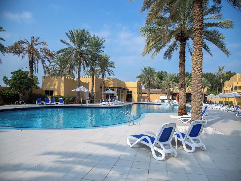 Al Hamra Village Hotel image