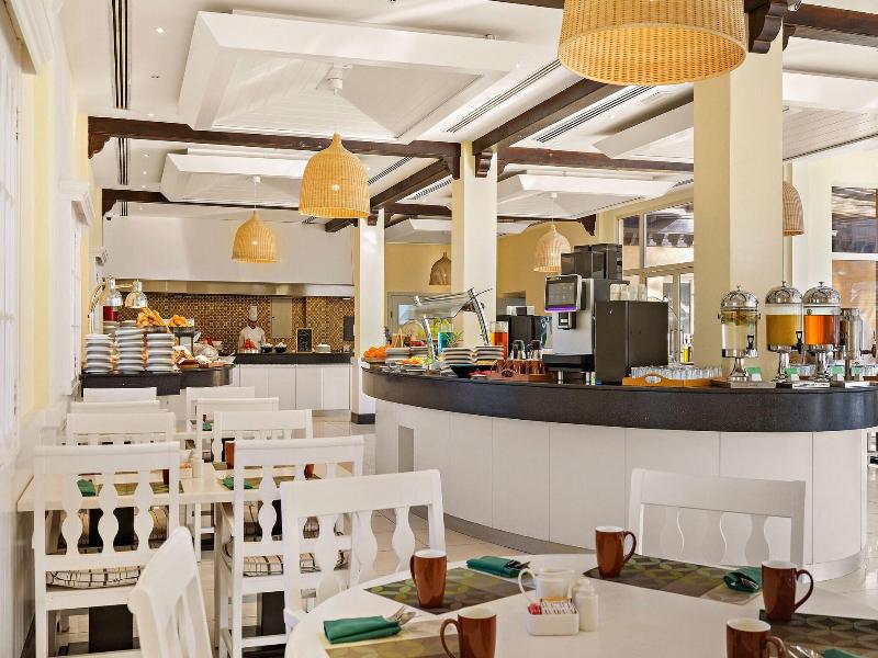Al Hamra Village Hotel image