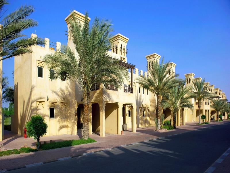 Al Hamra Village Hotel image
