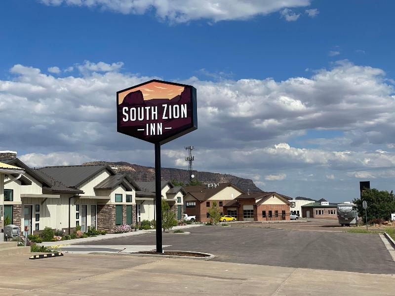 South Zion Inn & Suites image