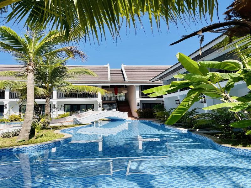 Manyo Hotel And Resort image