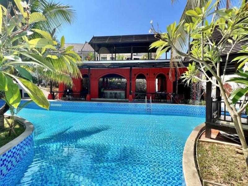 Manyo Hotel And Resort image