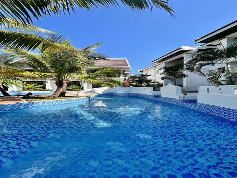 Manyo Hotel And Resort image