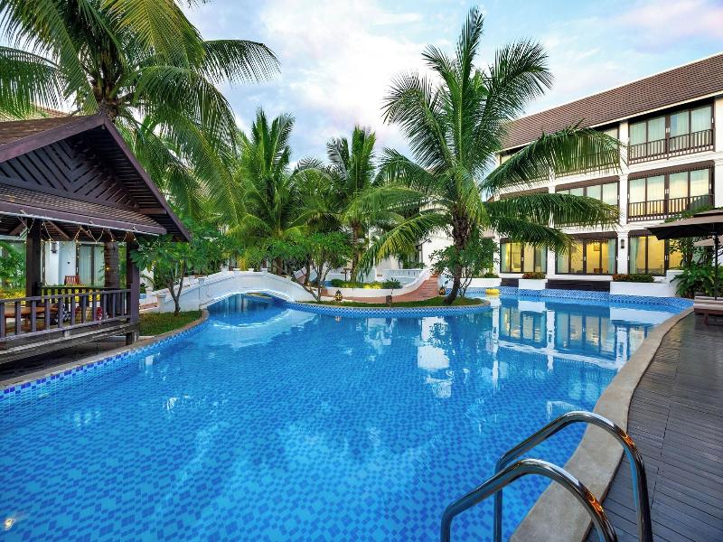 Manyo Hotel And Resort image