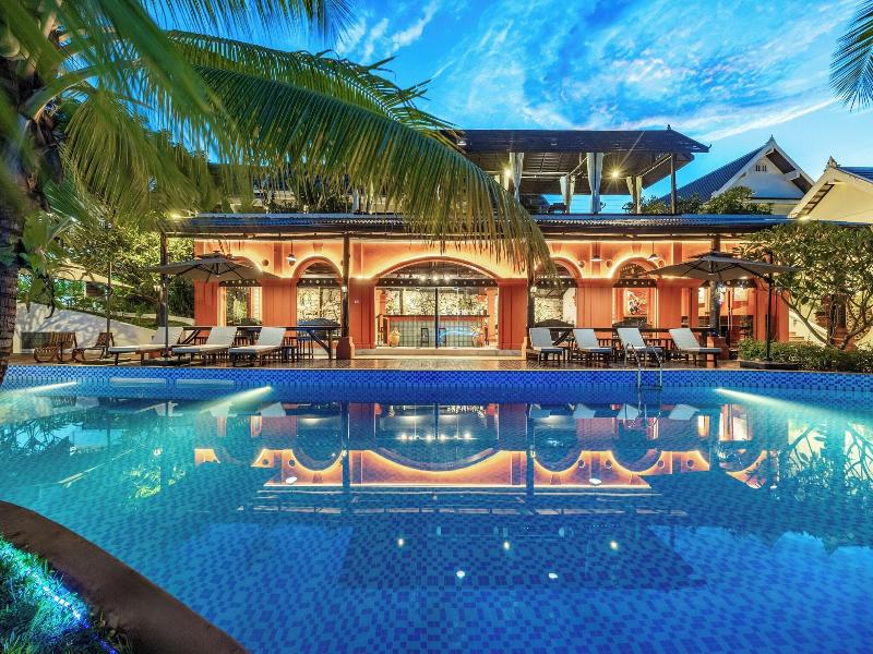 Manyo Hotel And Resort image