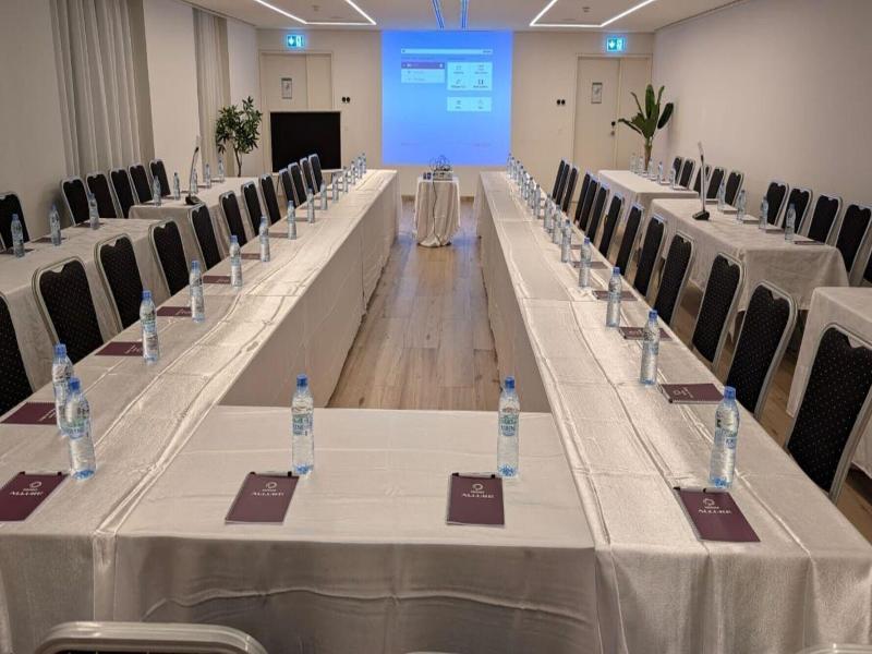 Hotel Onomo Allure Abidjan Baobab image