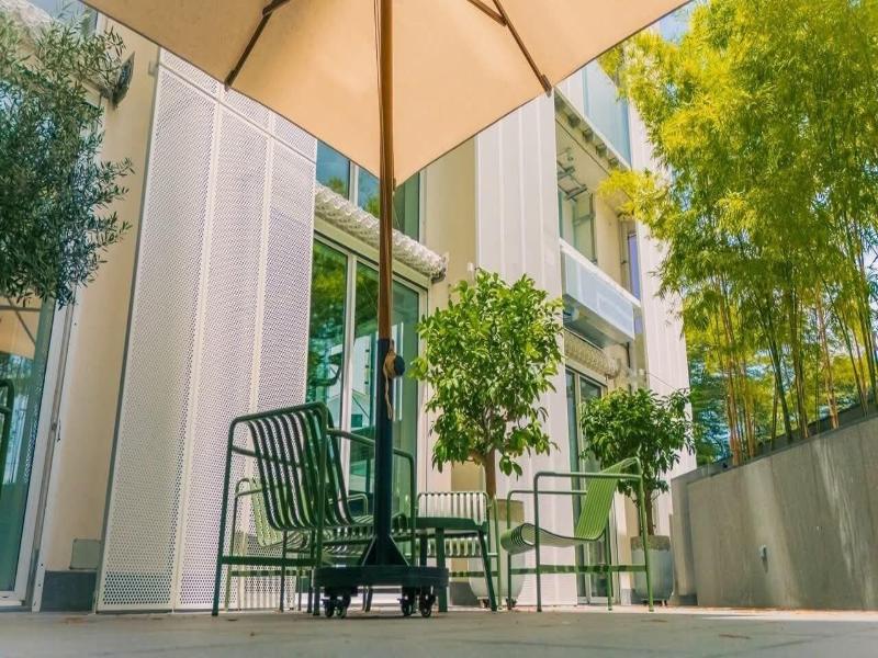 Hotel Onomo Allure Abidjan Baobab image