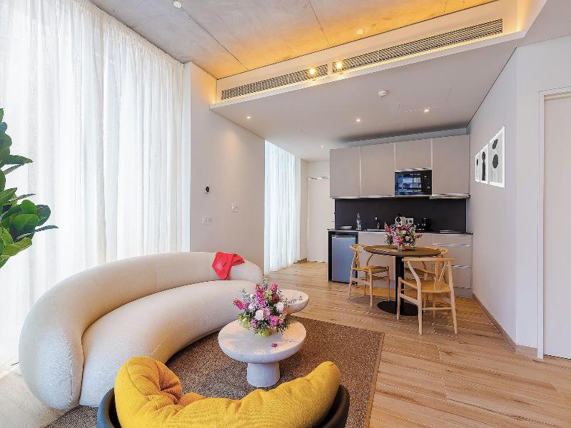 Hotel Onomo Allure Abidjan Baobab image