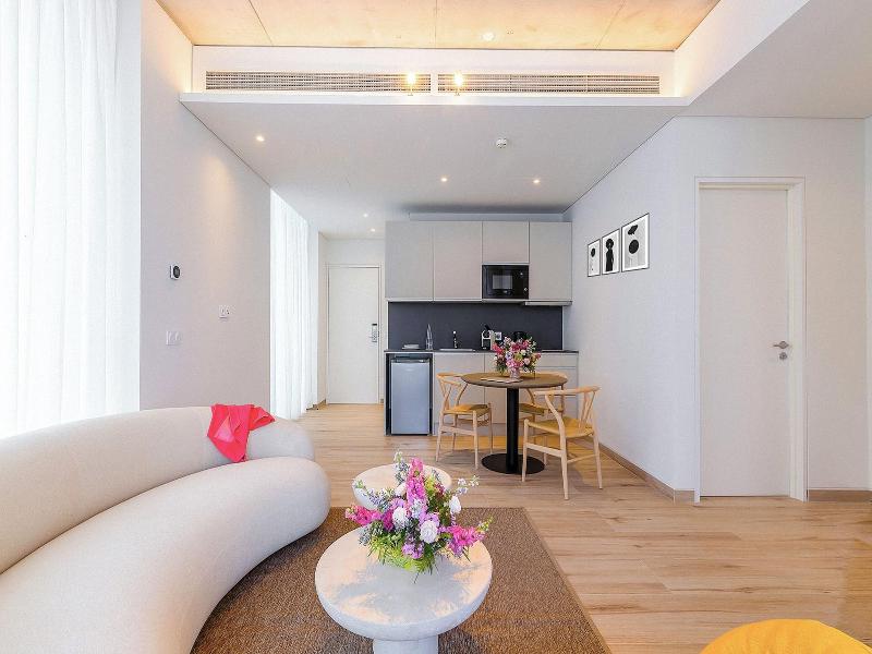 Hotel Onomo Allure Abidjan Baobab image