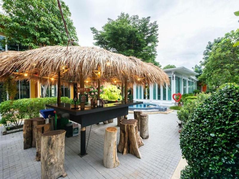 Bangkok Grand Resort image