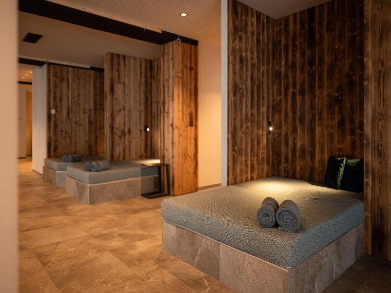 Adea Lifestyle Suites image