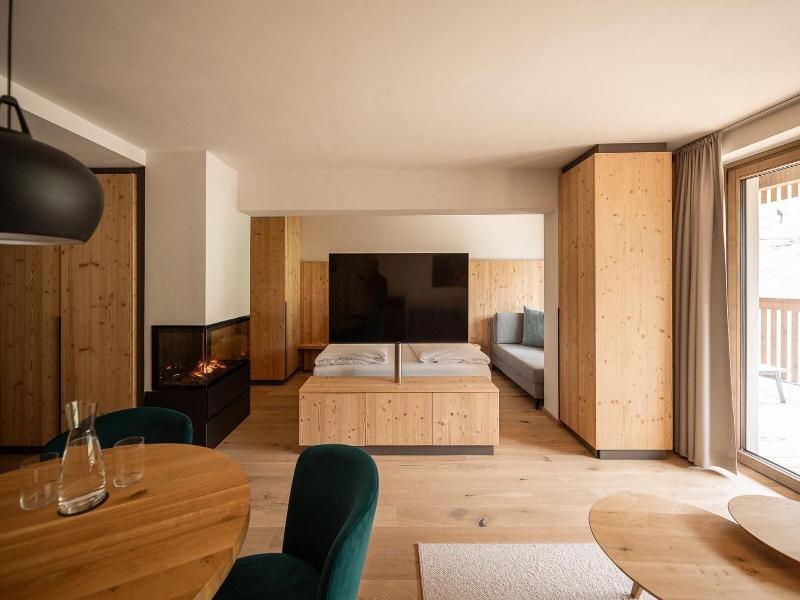 Adea Lifestyle Suites image
