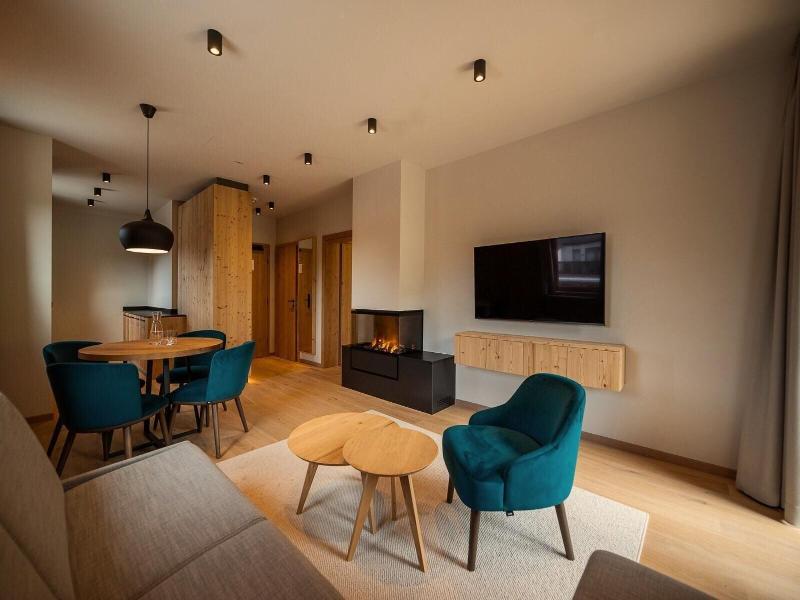 Adea Lifestyle Suites image