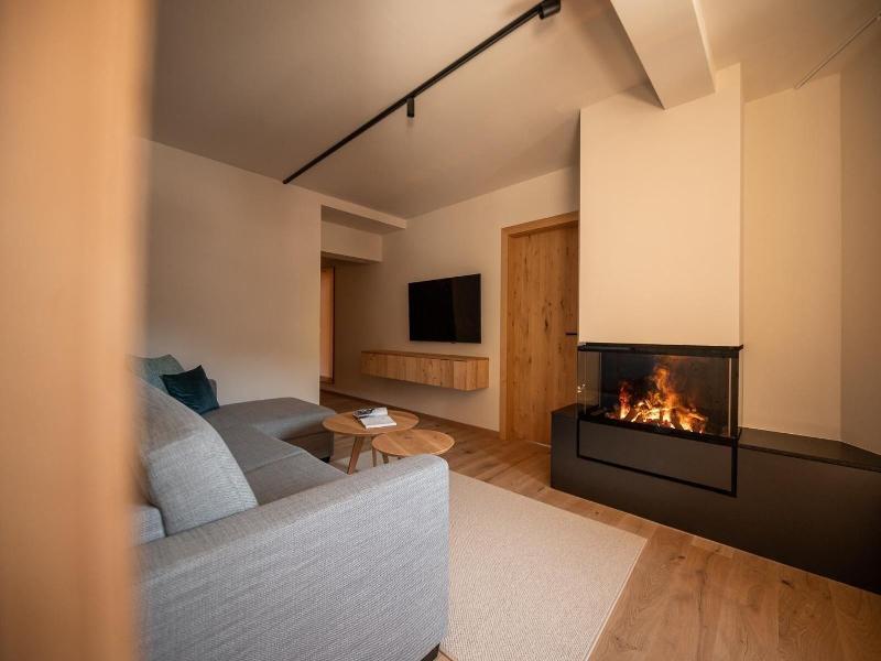 Adea Lifestyle Suites image