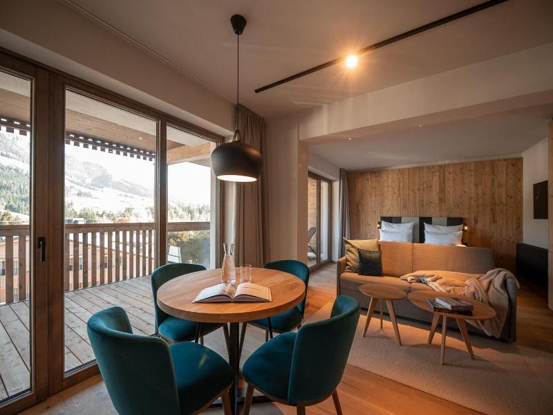 Adea Lifestyle Suites image