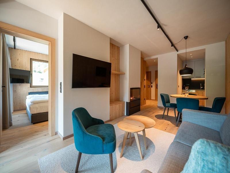 Adea Lifestyle Suites image
