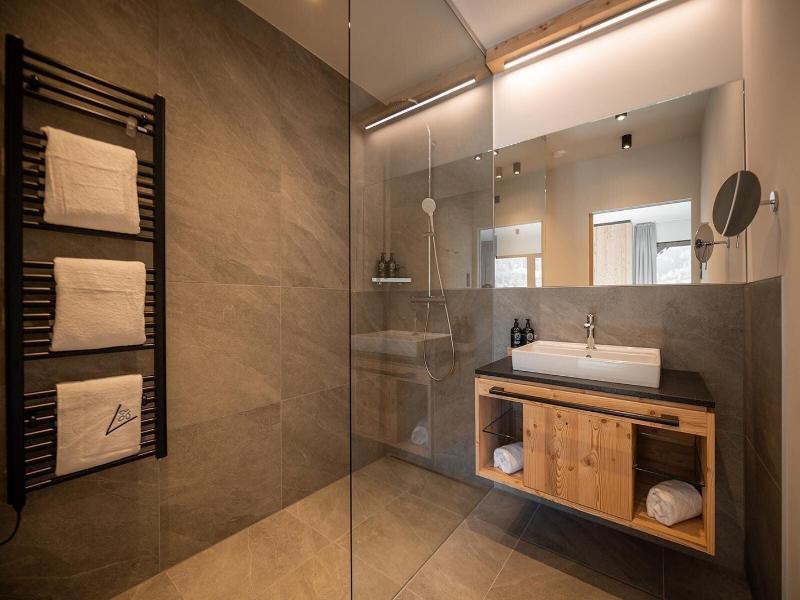 Adea Lifestyle Suites image