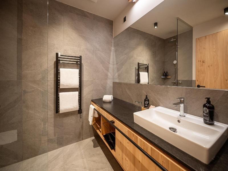 Adea Lifestyle Suites image