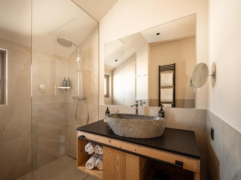 Adea Lifestyle Suites image