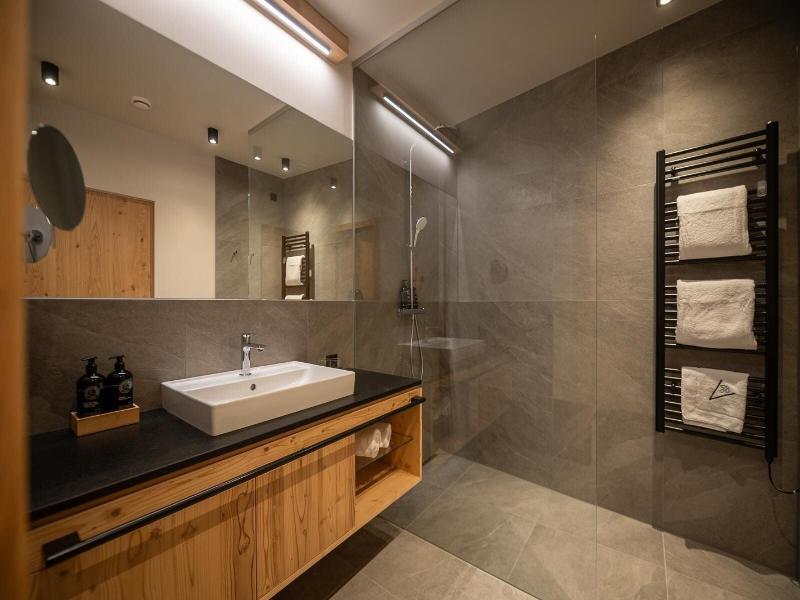 Adea Lifestyle Suites image