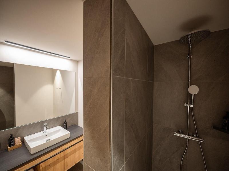 Adea Lifestyle Suites image