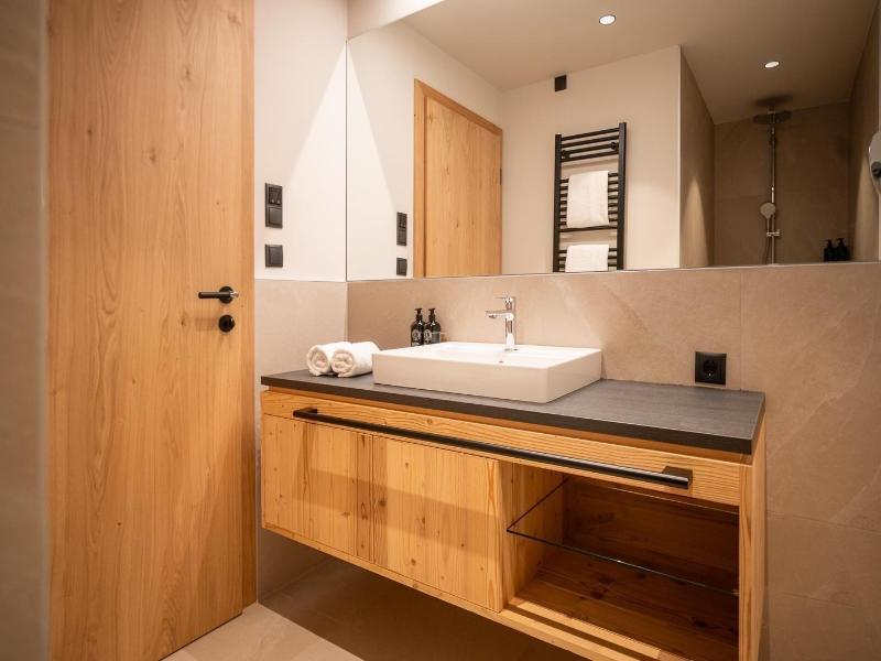 Adea Lifestyle Suites image
