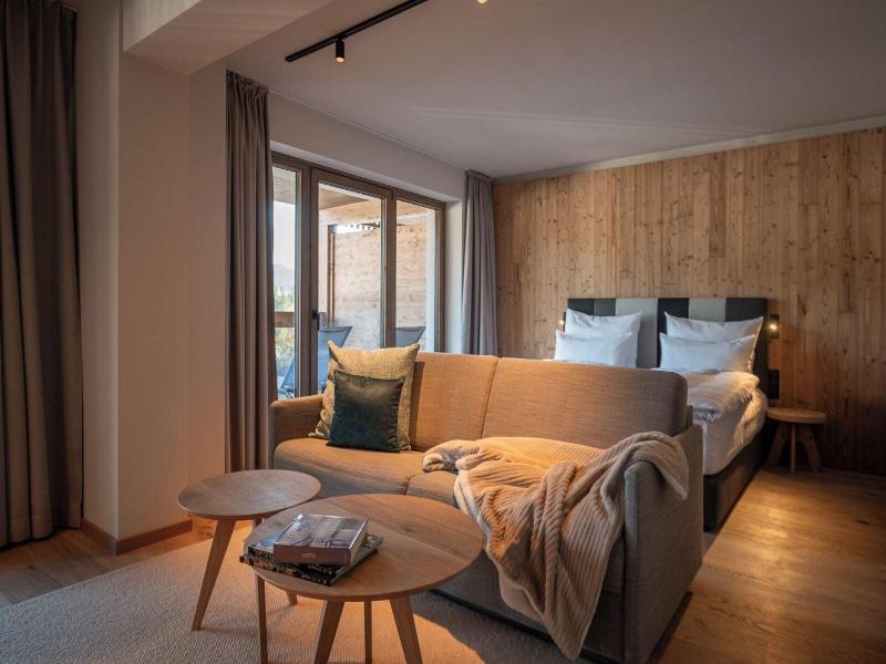 Adea Lifestyle Suites image