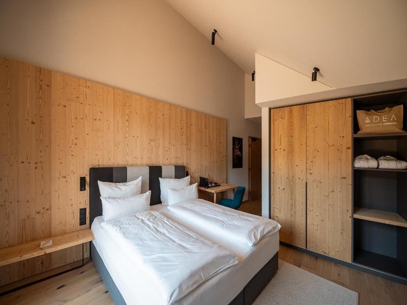 Adea Lifestyle Suites image