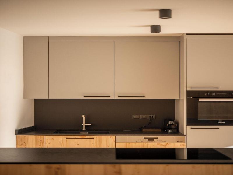 Adea Lifestyle Suites image