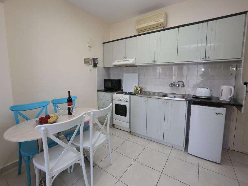 Sunquest Gardens Holiday Resort image