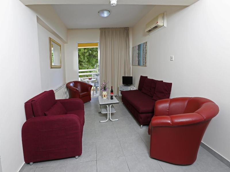 Sunquest Gardens Holiday Resort image