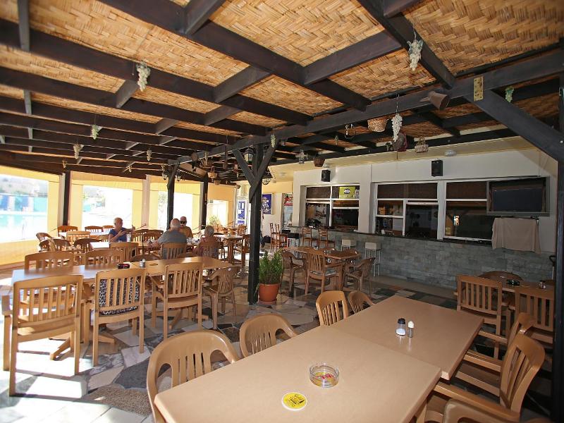 Sunquest Gardens Holiday Resort image