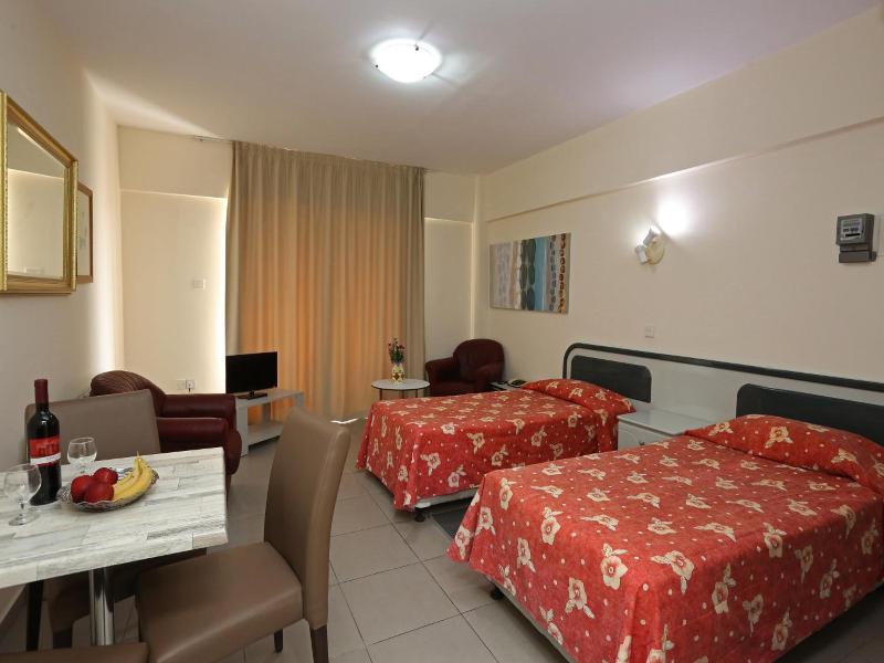Sunquest Gardens Holiday Resort image
