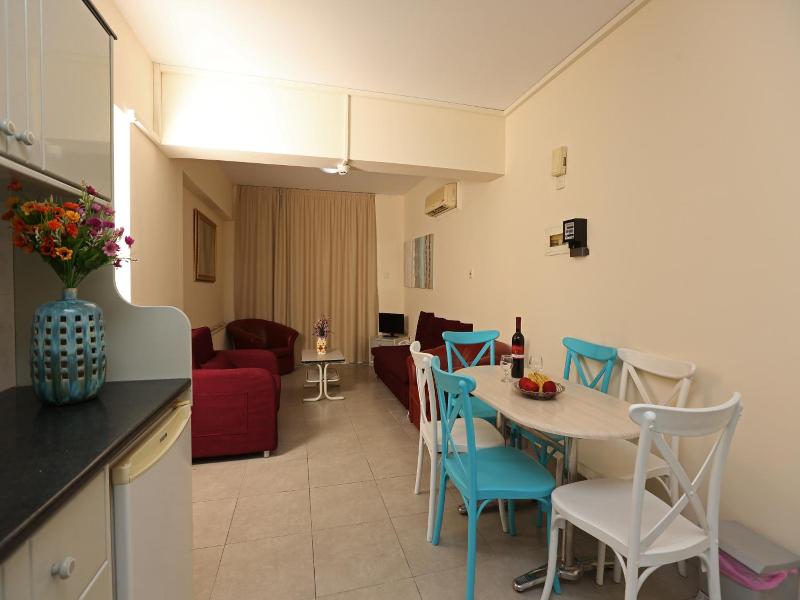 Sunquest Gardens Holiday Resort image