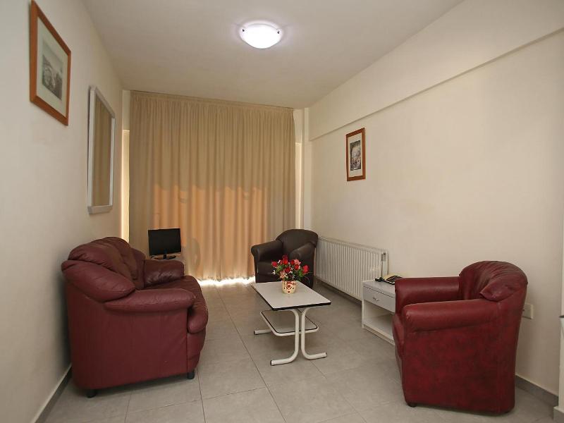 Sunquest Gardens Holiday Resort image