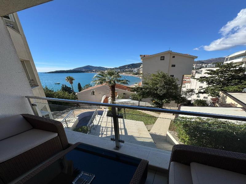 Hotel Meridian image