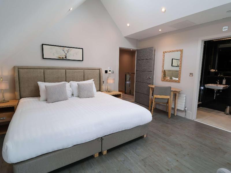 Old Thorns Hotel, Golf and Country Estate image