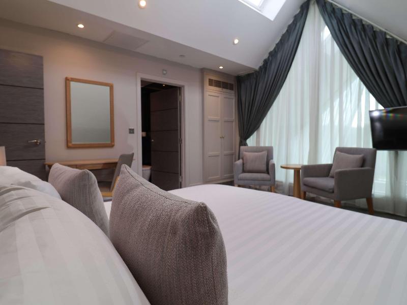 Old Thorns Hotel, Golf and Country Estate image