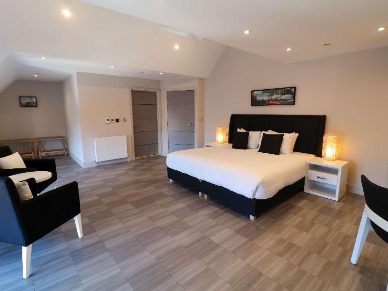 Old Thorns Hotel, Golf and Country Estate image