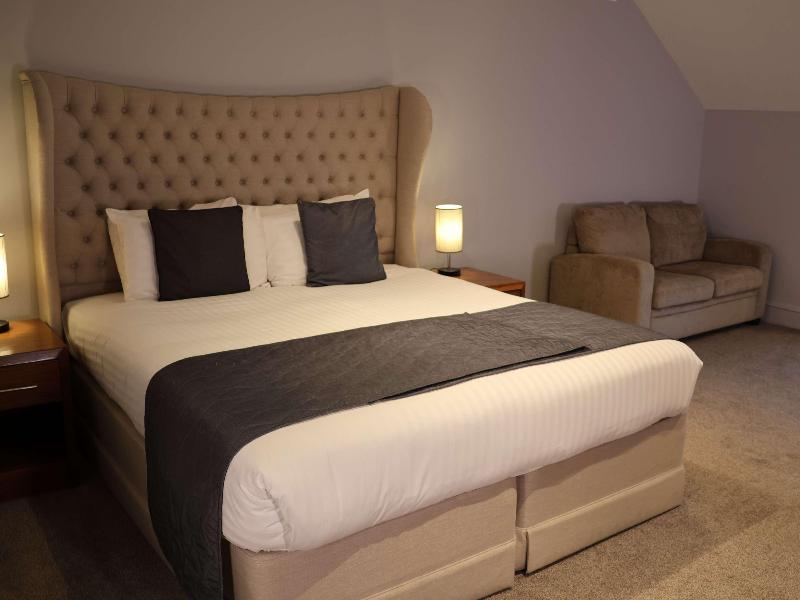 Old Thorns Hotel, Golf and Country Estate image