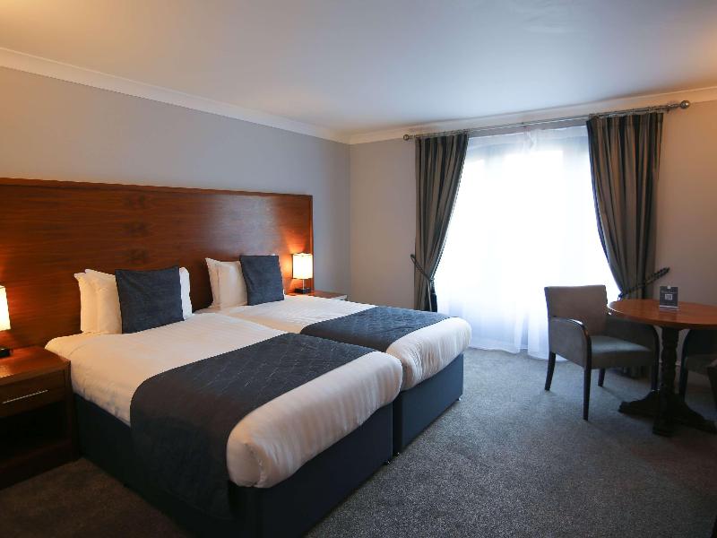 Old Thorns Hotel, Golf and Country Estate image