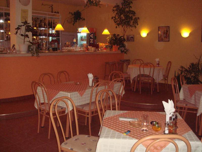 Family Hotel Central
