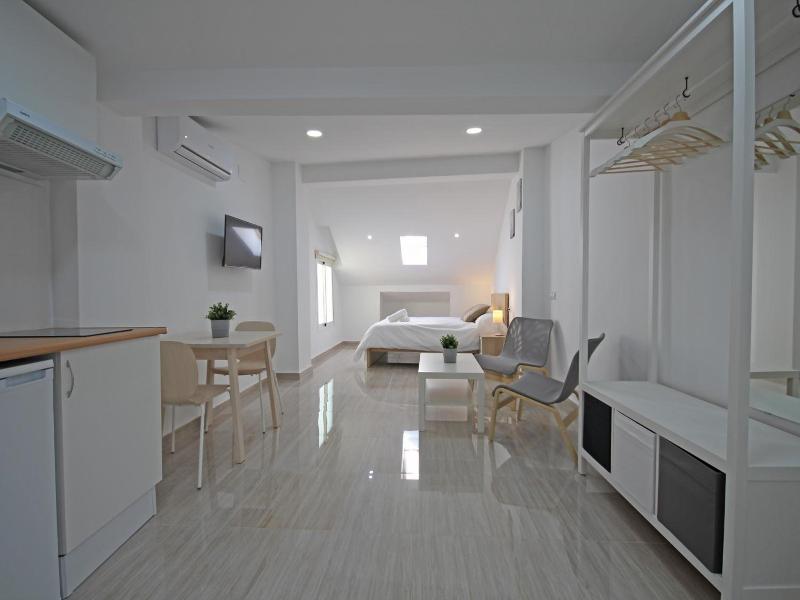 "esparteros 6, Estudios" image