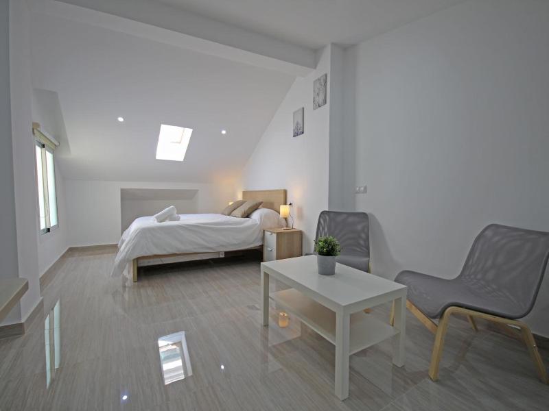 "esparteros 6, Estudios" image