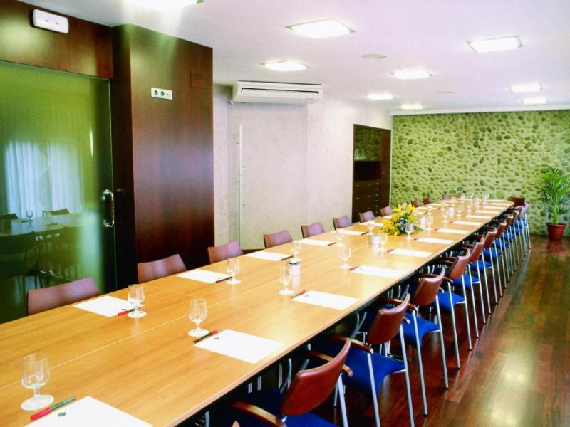 Hotel Torres Manlleu image