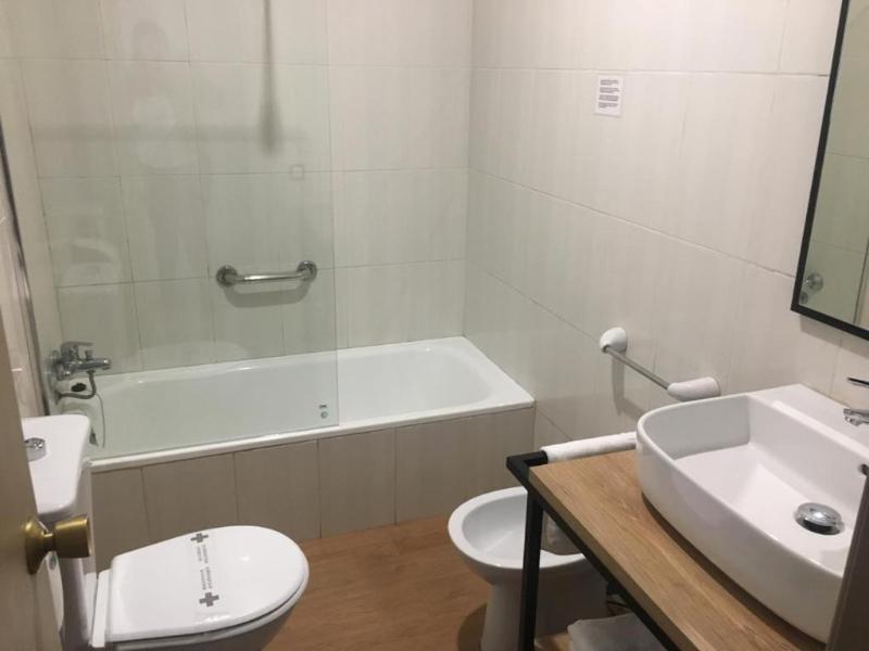 Hotel Torres Manlleu image