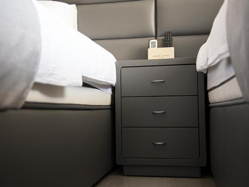 Jimmy's Suites image